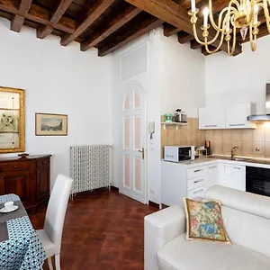  Apartment Corte Rialto Italy